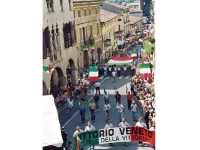 La sfilata 