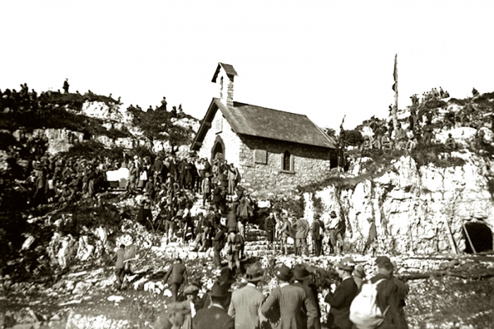 1927 Inaugurazione Chiesetta del Lozze